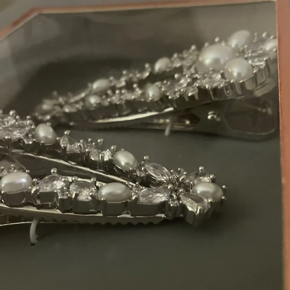 Believe by Brilliance Silver Hair Clips